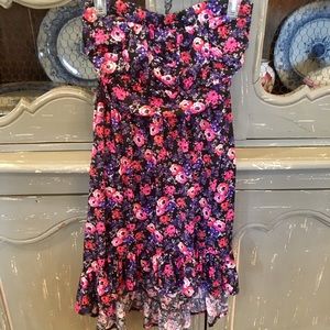 No Boundaries strapless dress- size M